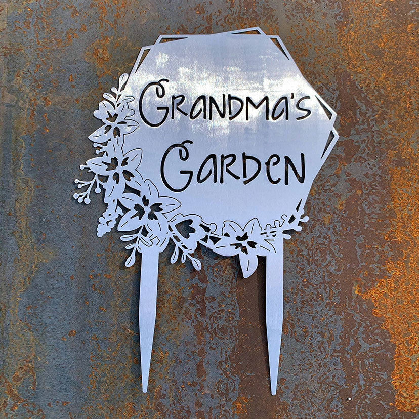 Personalized Flower Wreath Custom Garden Sign